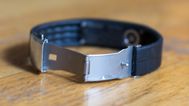 Illustration for article titled Polar Loop Activity Tracker Review: A Circle Behind the Curve